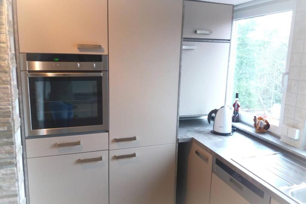 Neue, Helle Wohnung In Ludwigsburg, Nah Am Schloss Buitenkant foto